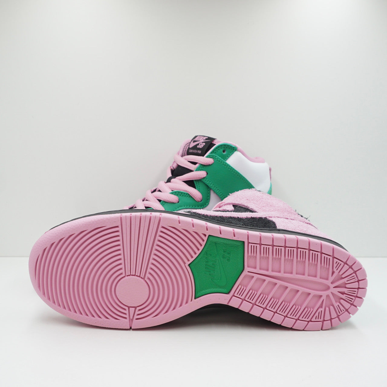 Nike SB Dunk High Invert Celtics