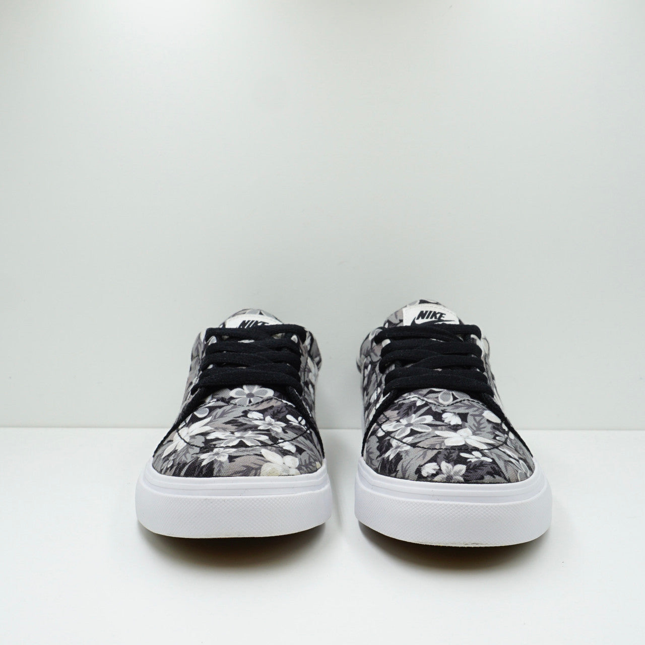 Nike SB Satire Canvas Flowers