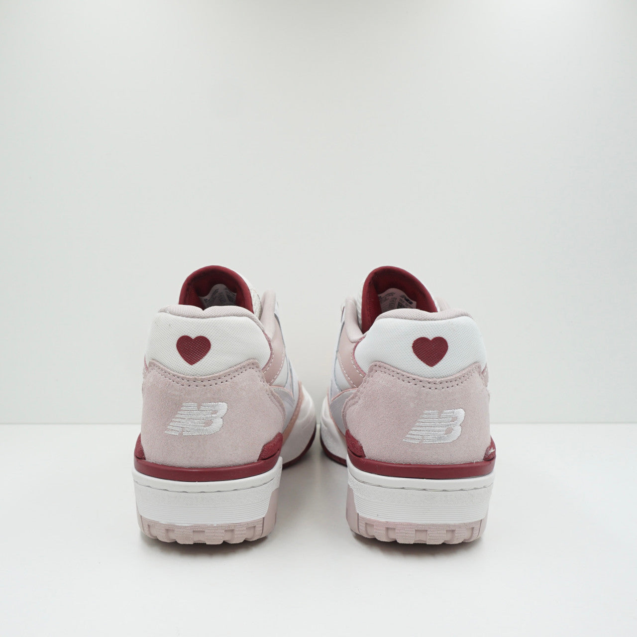 New Balance 550 White Scarlett (W)