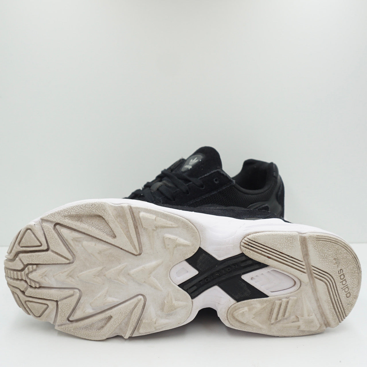 Adidas Falcon Black (W)