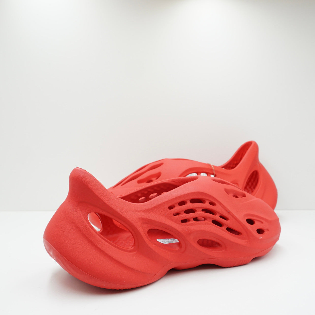 Adidas Yeezy Foam RNNR Vermillion