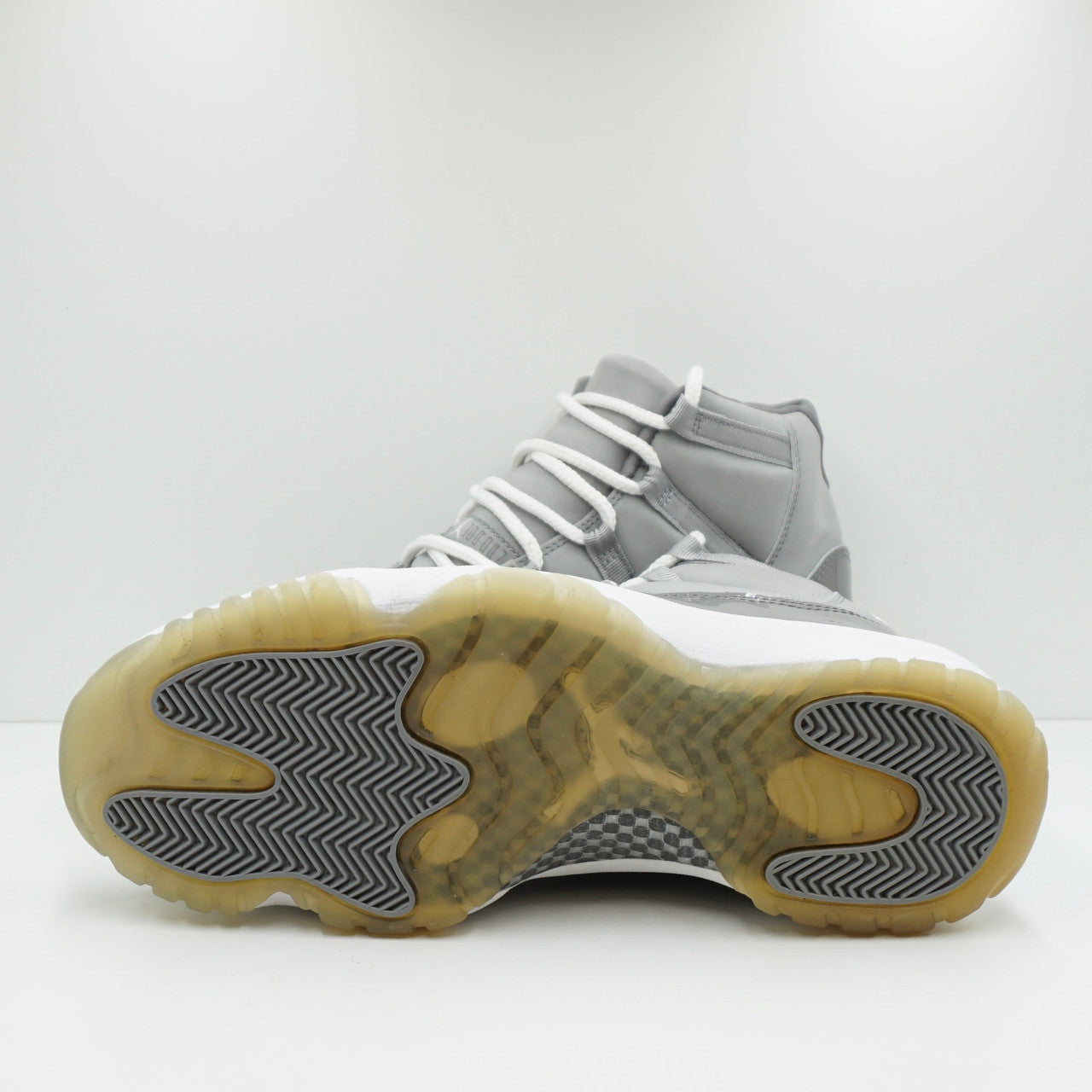 Jordan 11 Retro Cool Grey (2001)