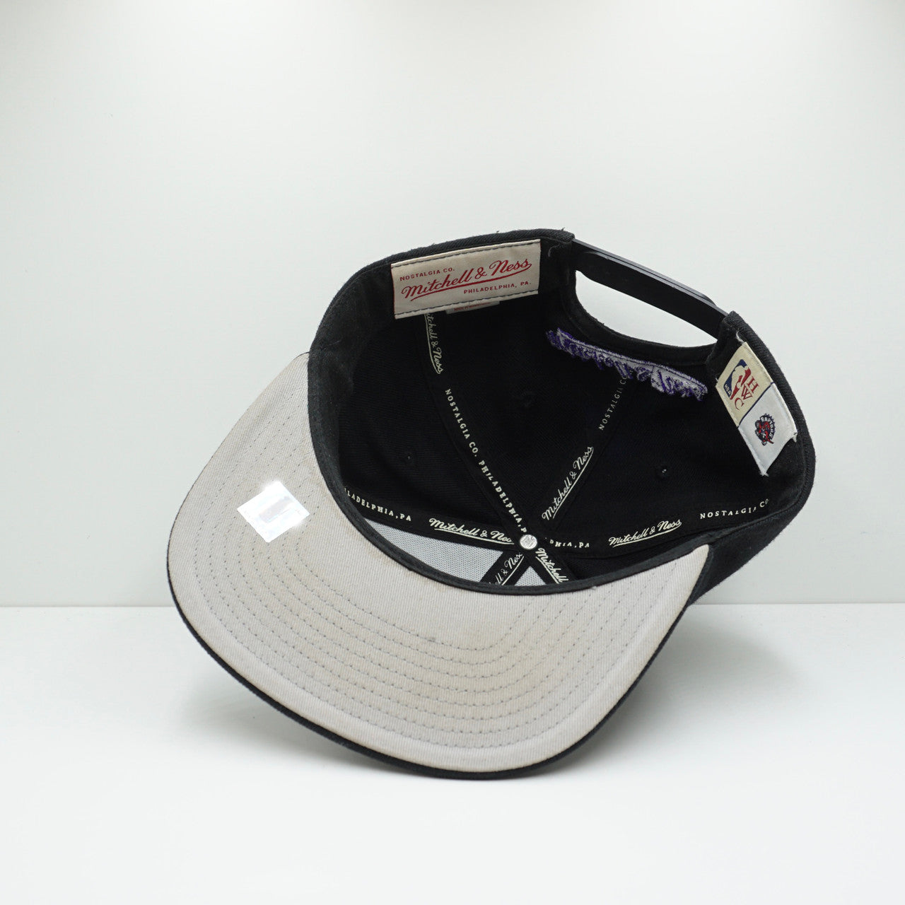 Mitchell & Ness Toronto Raptors HWC Snapback Cap