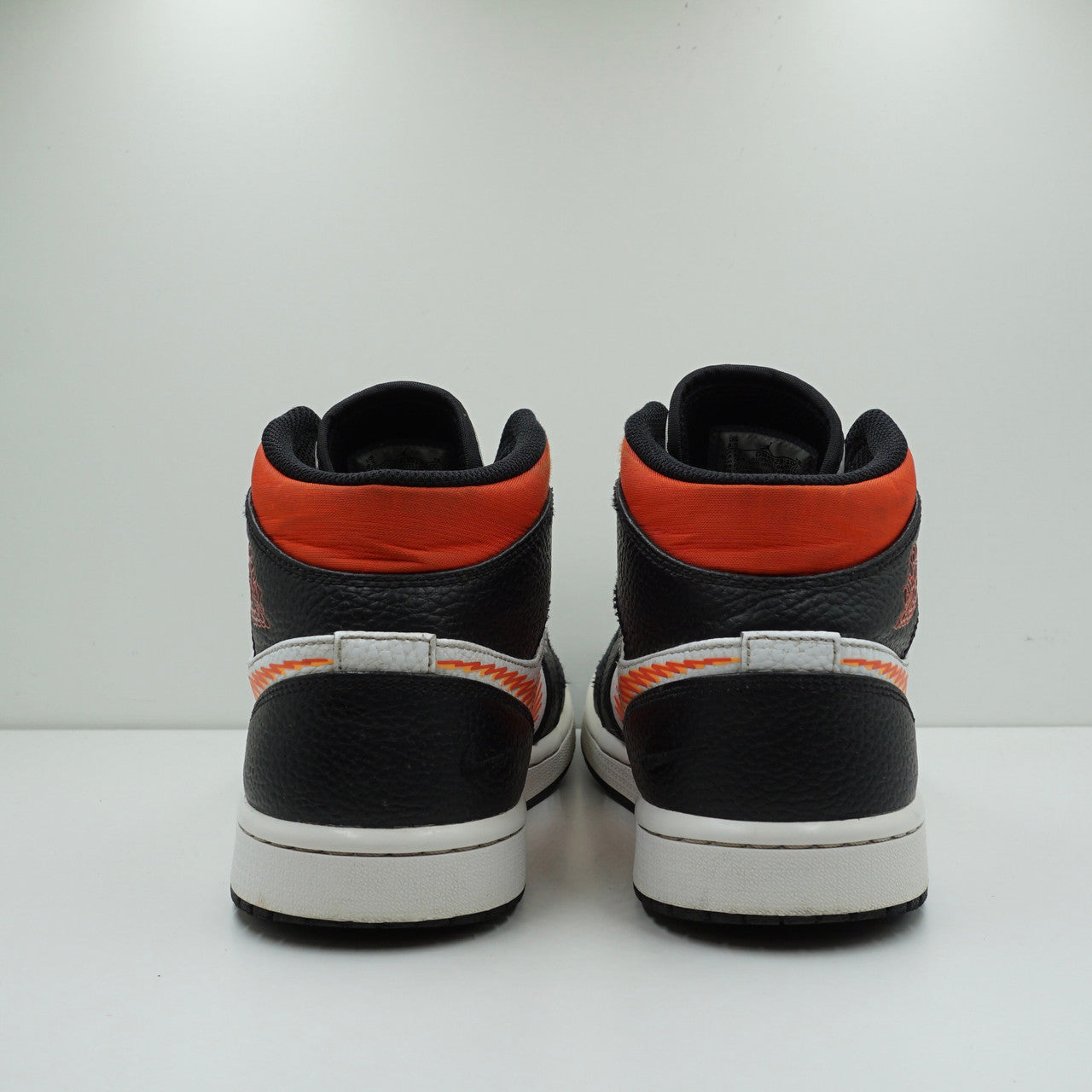 Jordan 1 Mid Zig Zag Swoosh (2021)