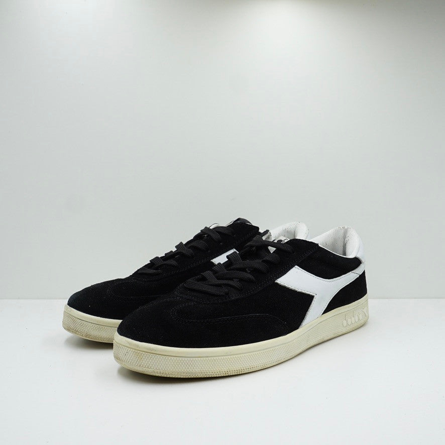 Diadora Black White