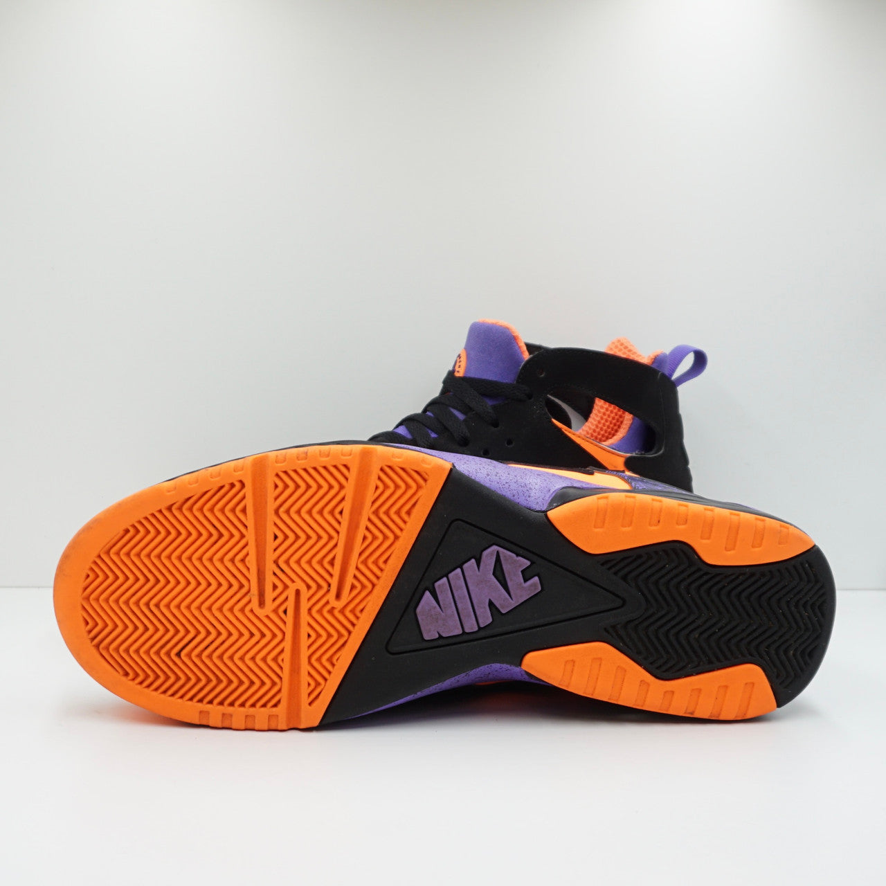 Nike Air Tech Challenge Huarache Suns