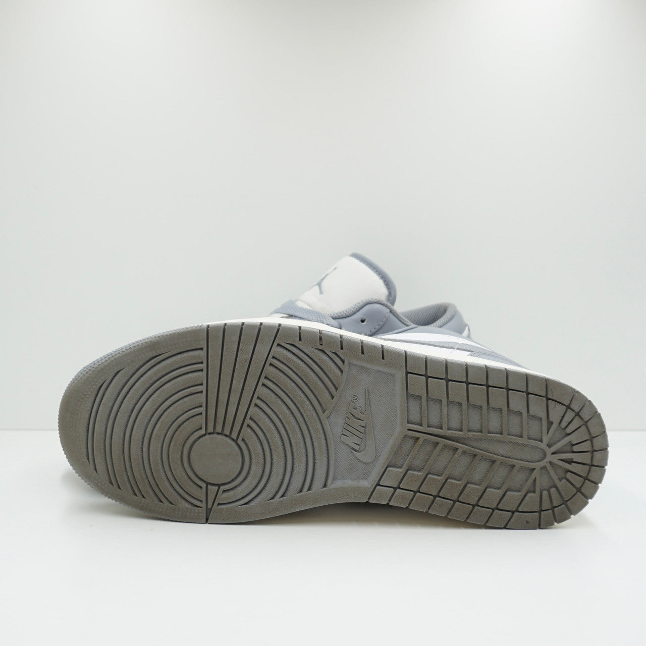 Jordan 1 Low Vintage Stealth Grey