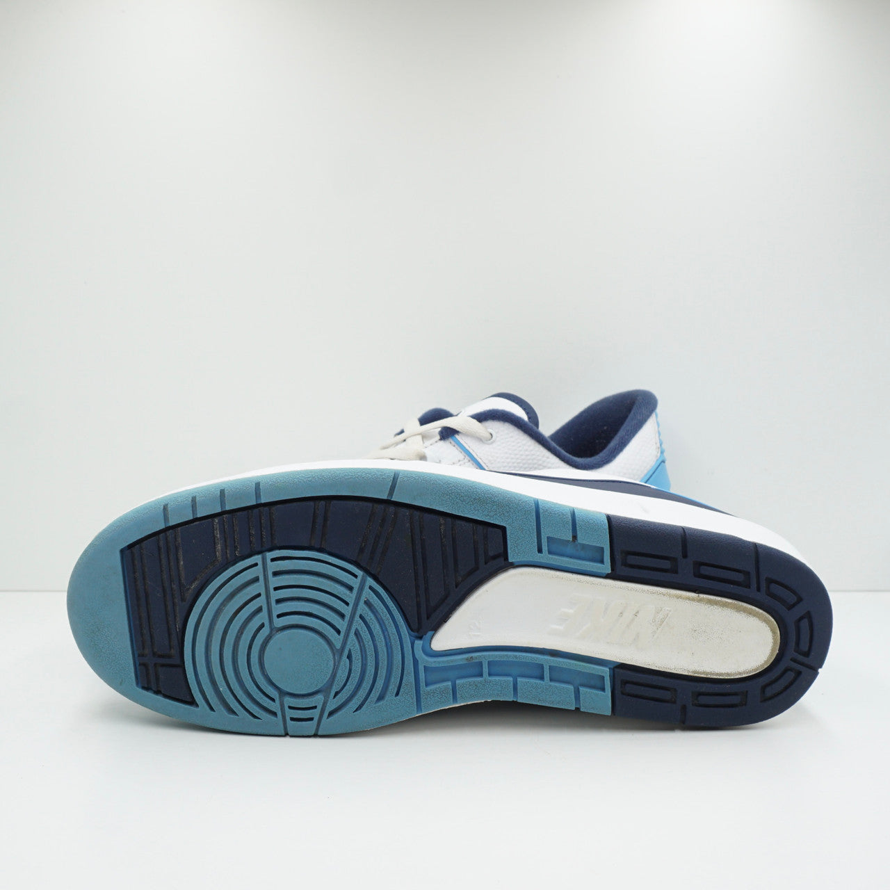 Jordan 2 Retro Low University Blue (2016)