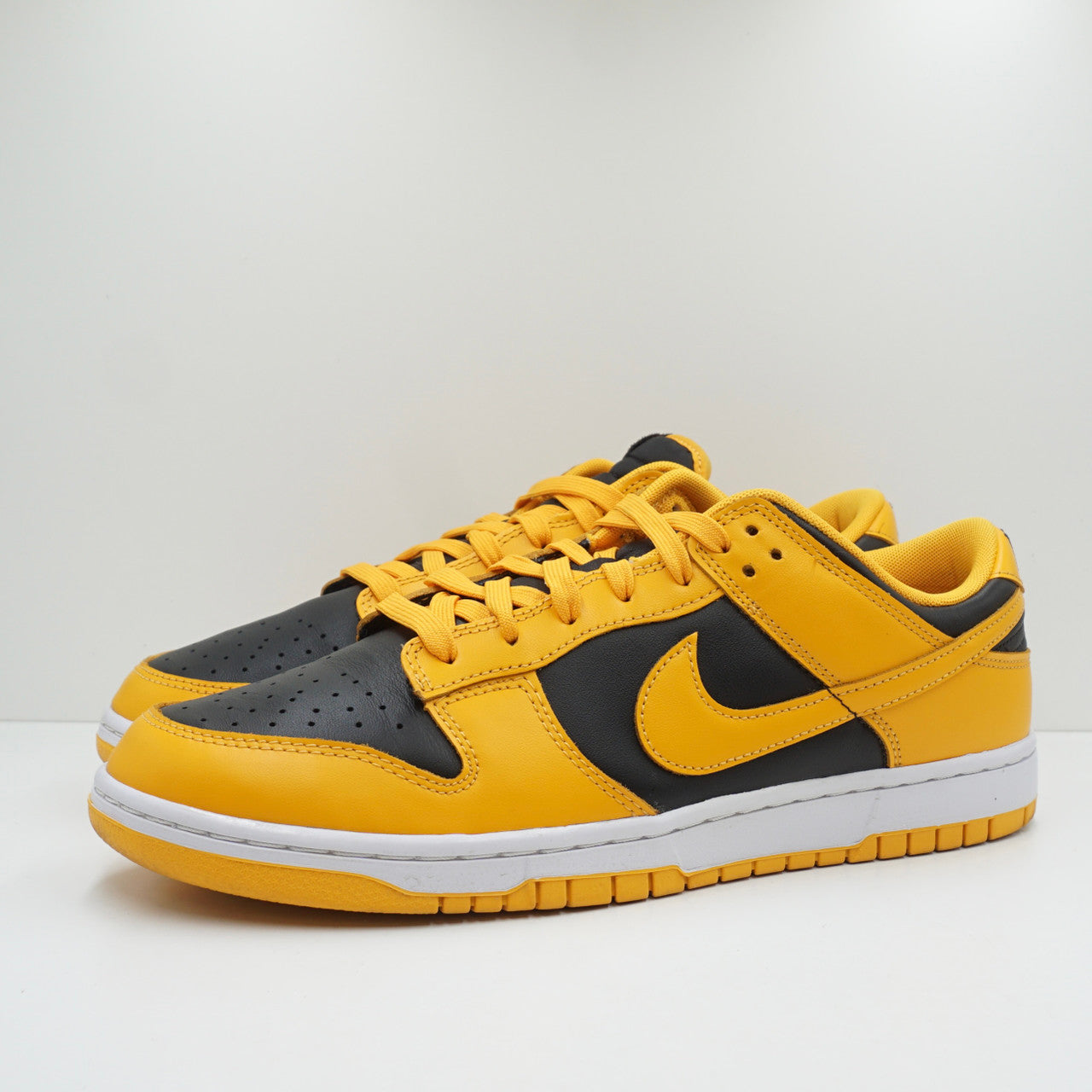 Nike Dunk Low Goldenrod