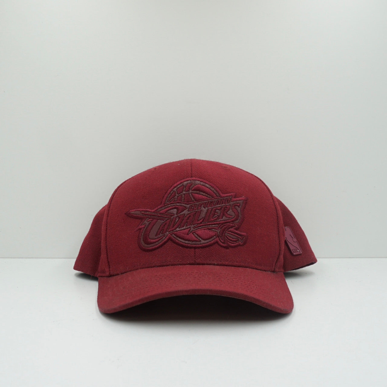 Mitchell & Ness Cleveland Cavaliers Snapback Cap