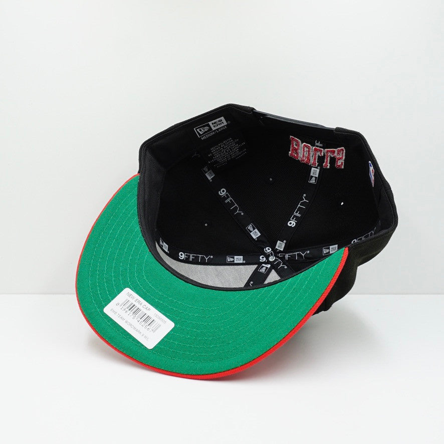 New Era Chicago Bulls Script Logo Snapback Cap
