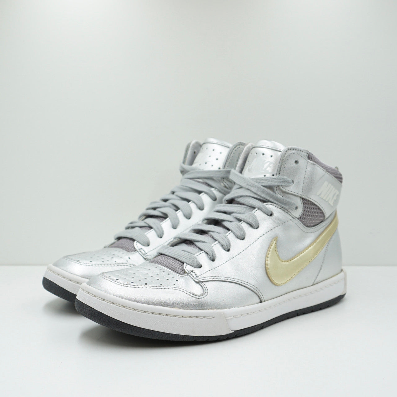 Nike Air Royalty High Silver
