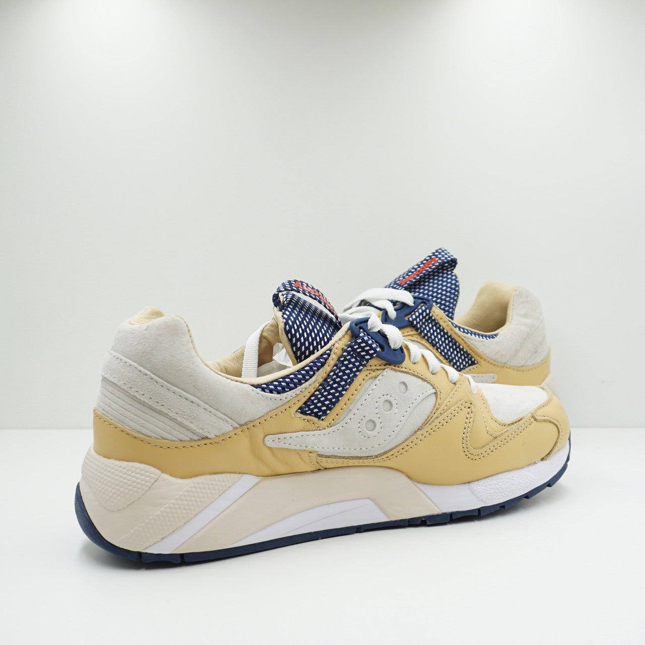Saucony Grid 9000 SNS Business Class