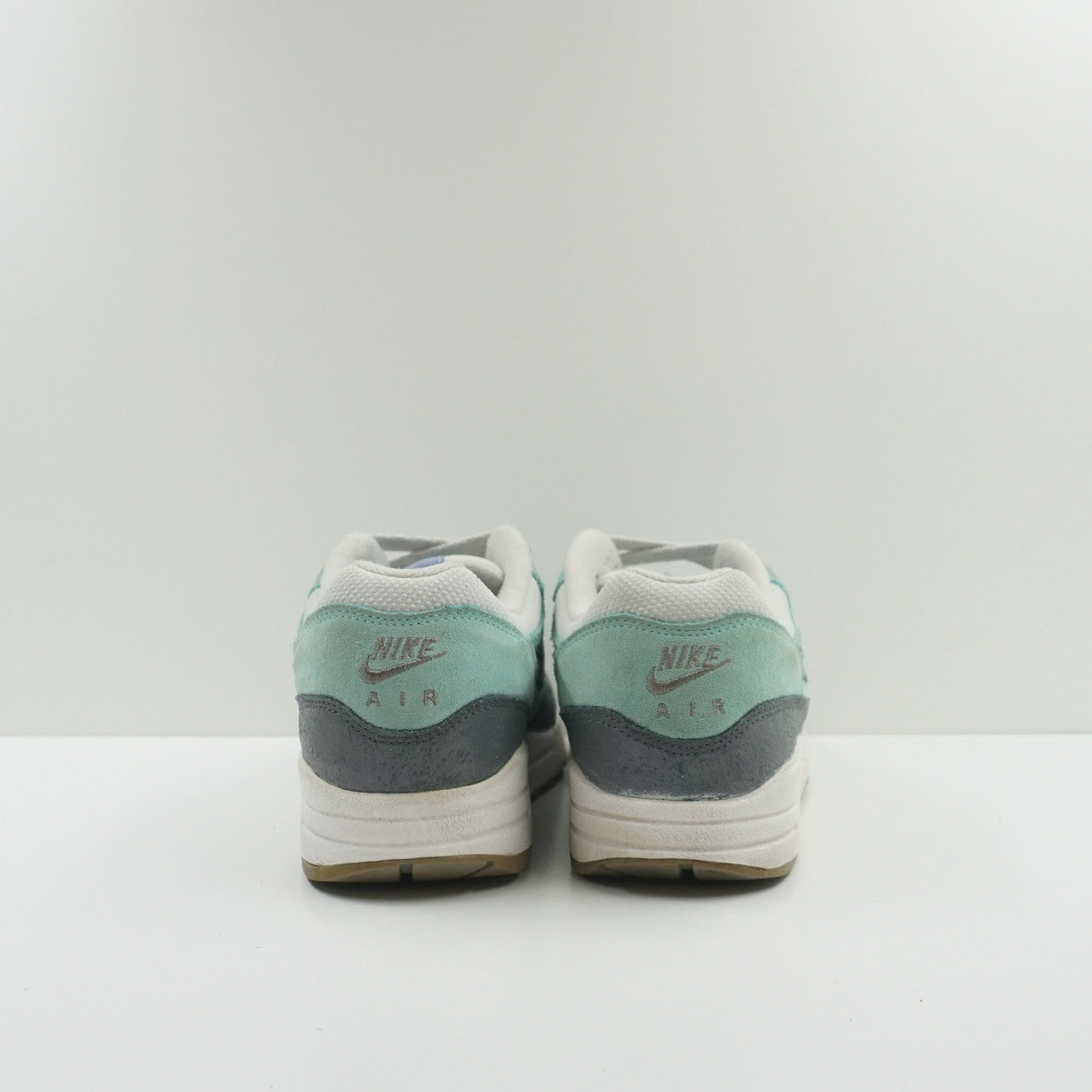 Air Max 1 Essential (W)