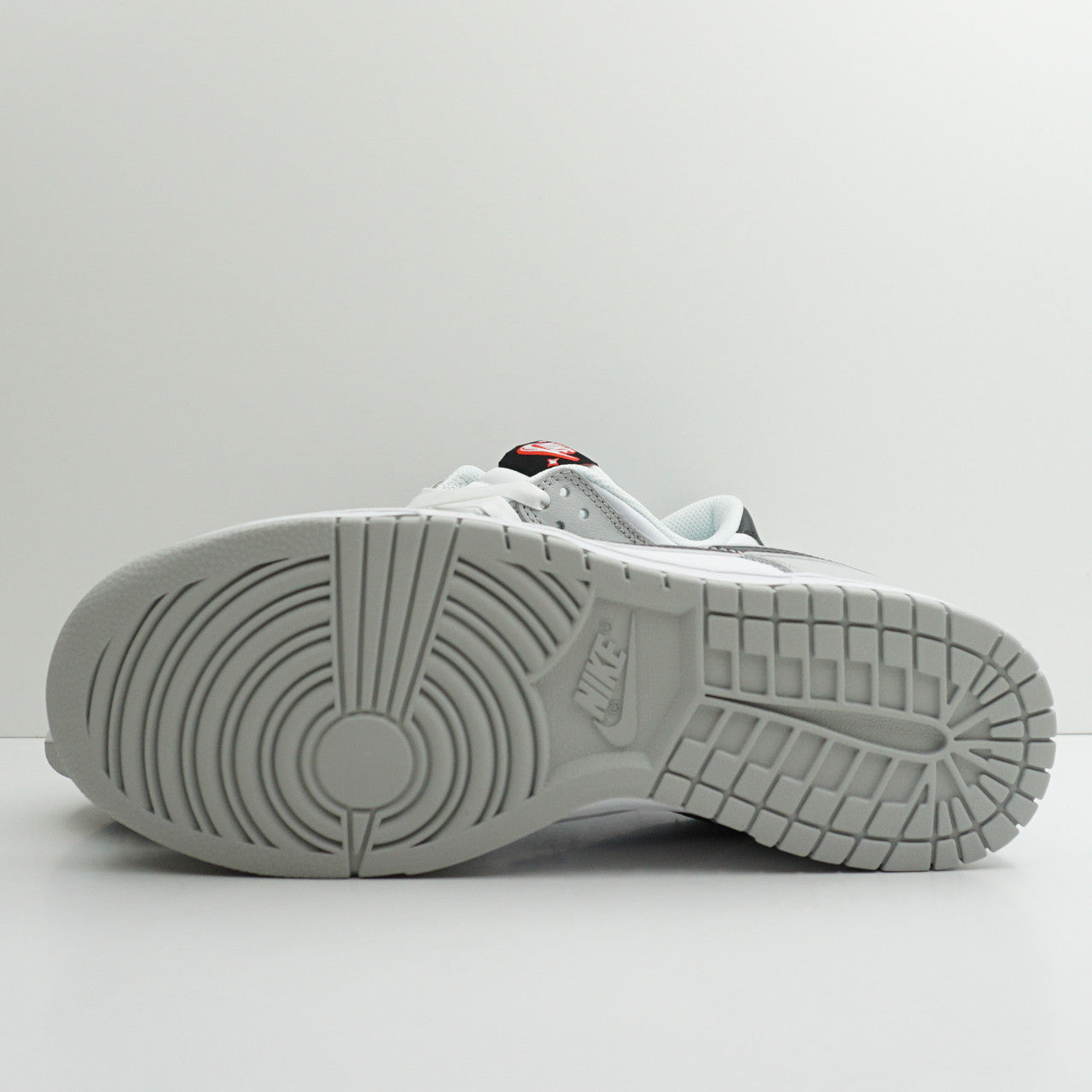 Nike Dunk Low SE Jackpot