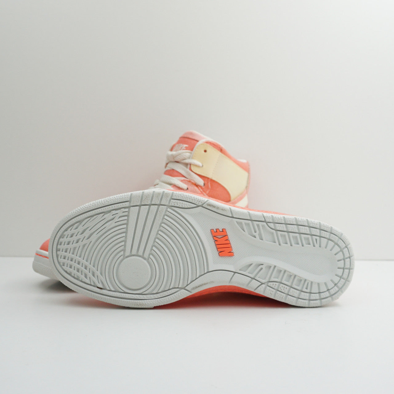 Nike Air Loyalty Pink/White (W)