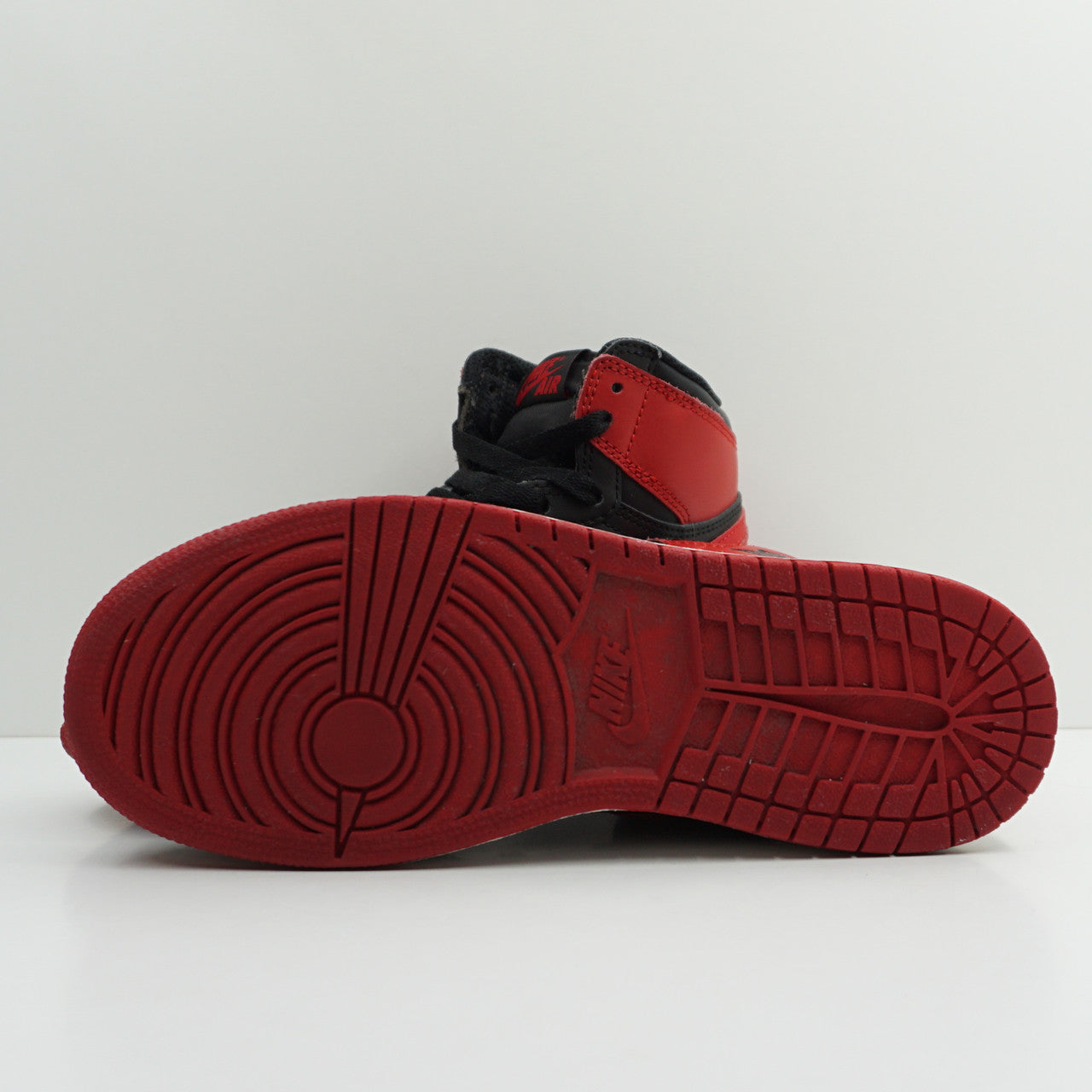 Jordan 1 Retro Bred Banned (2016) (GS)