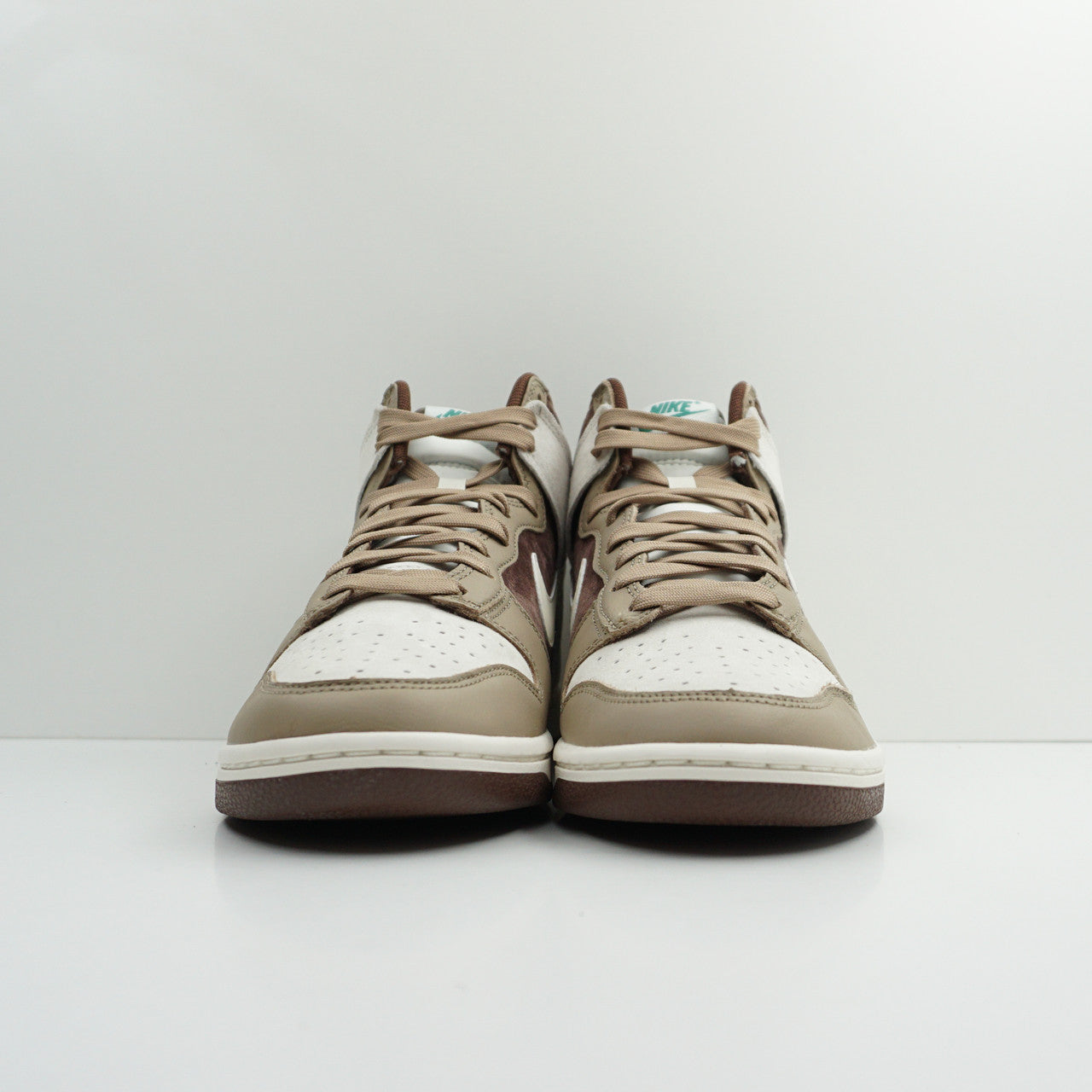 Nike Dunk High Light Chocolate