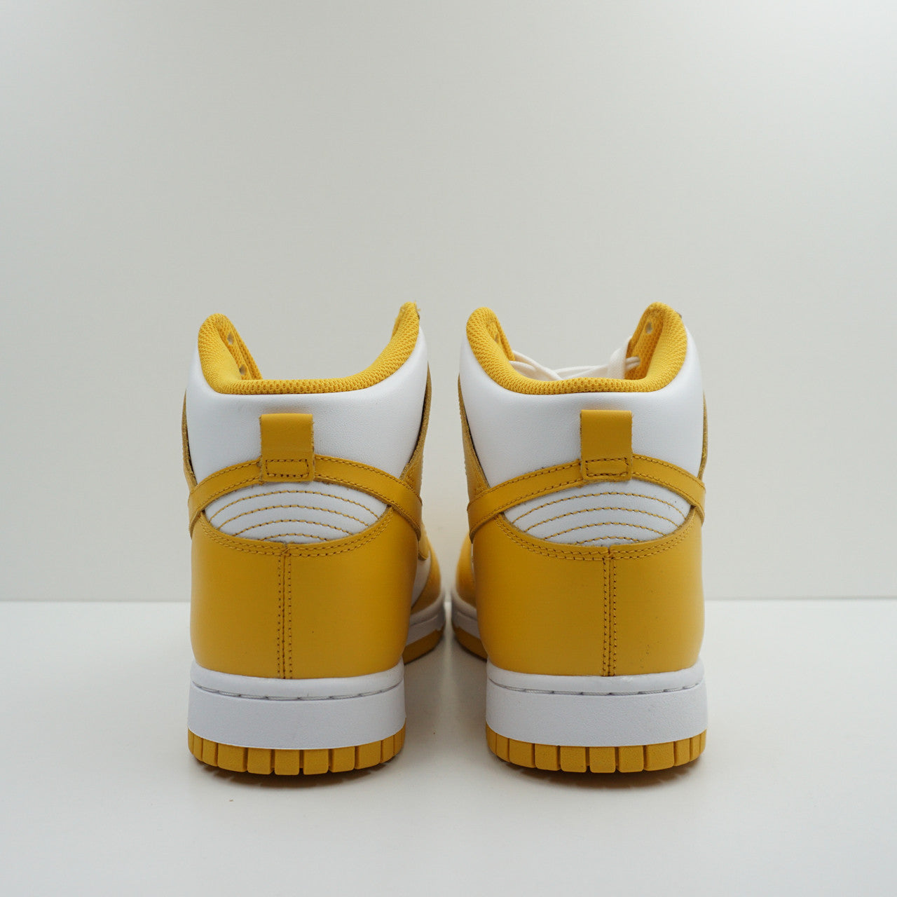 Nike Dunk High Dark Sulfur (W)