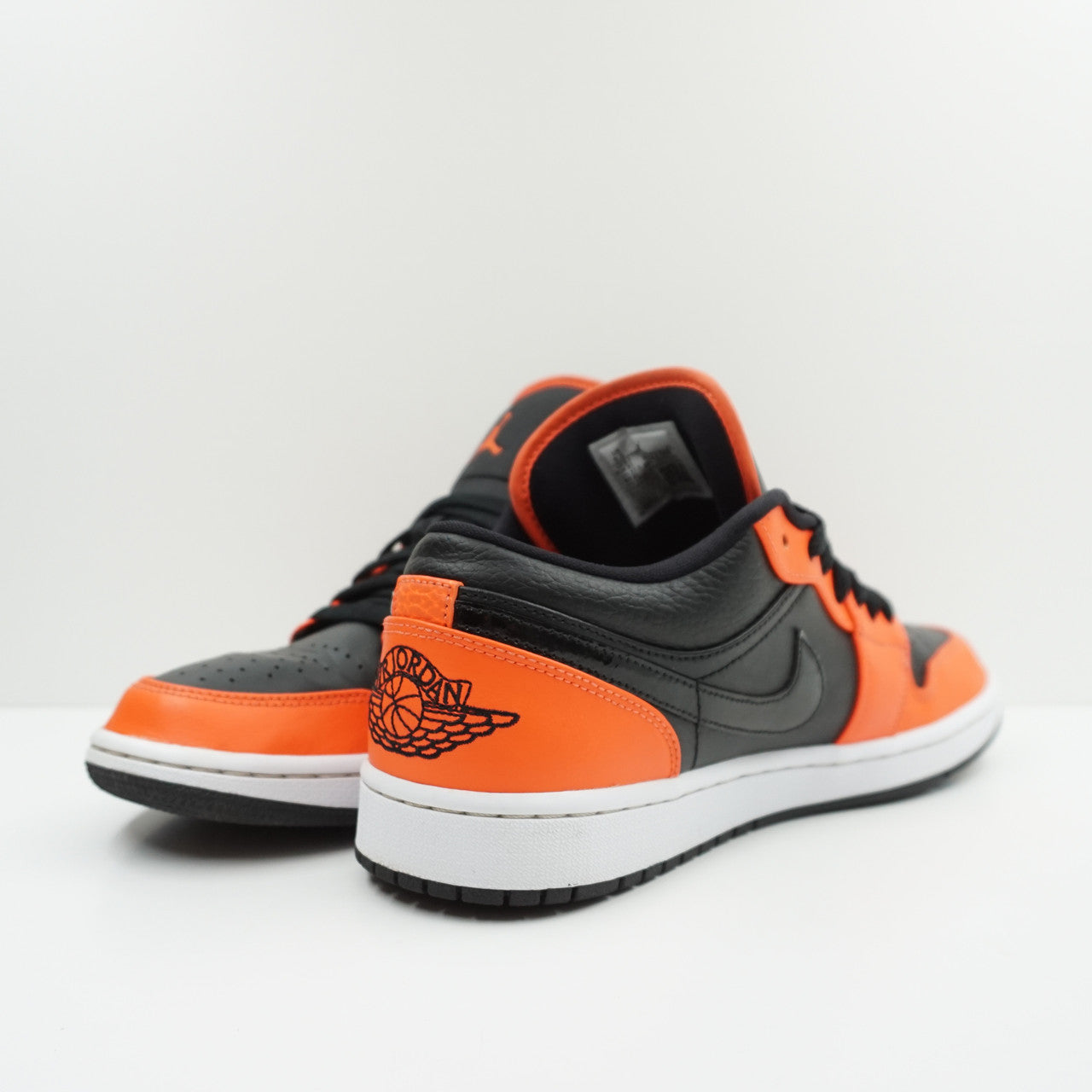 Jordan 1 Low SE Black Turf Orange