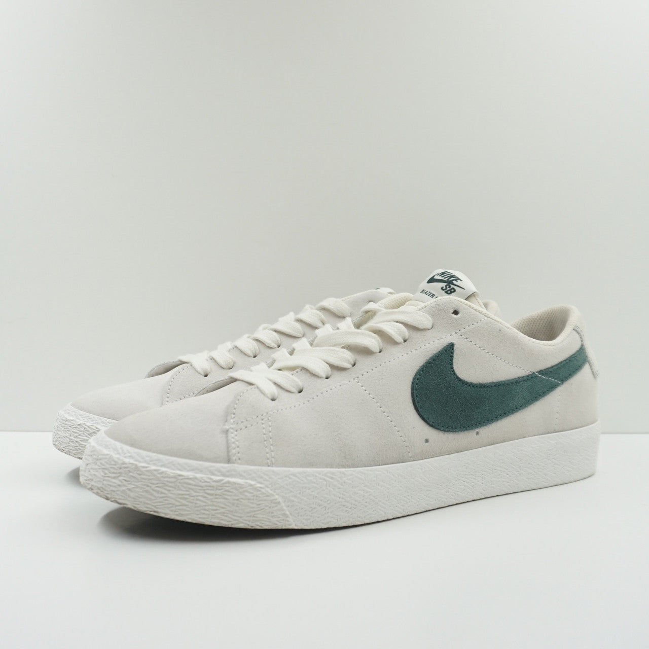 Nike SB Zoom Blazer Low White Deep Jungle