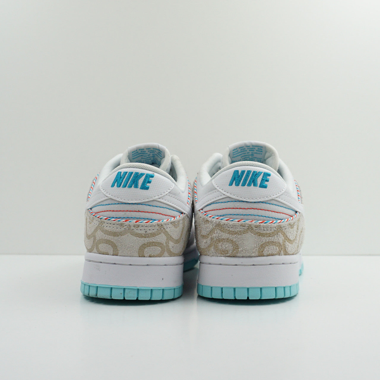 Nike Dunk Low SE Barber Shop Grey