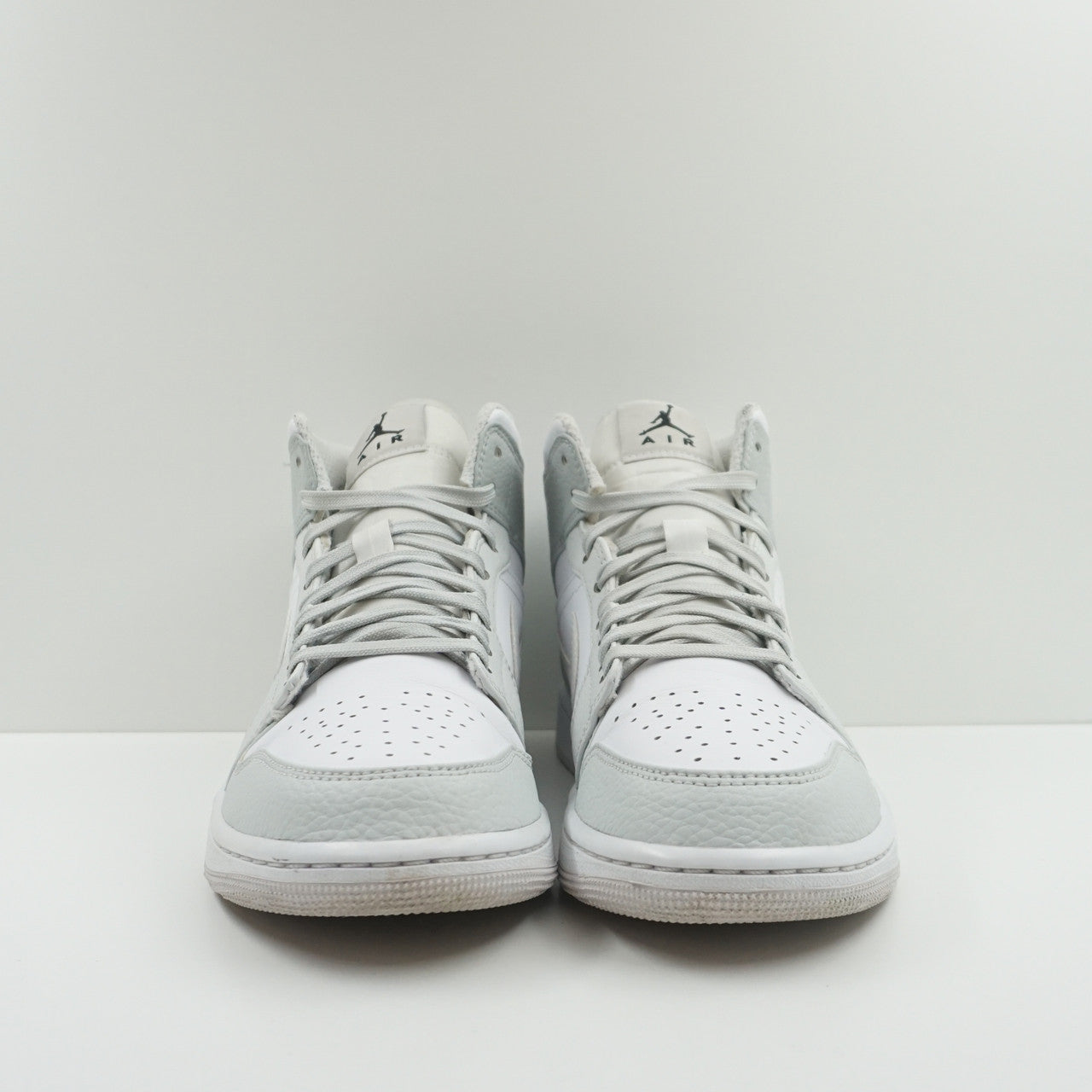 Jordan 1 Mid Grey Camo