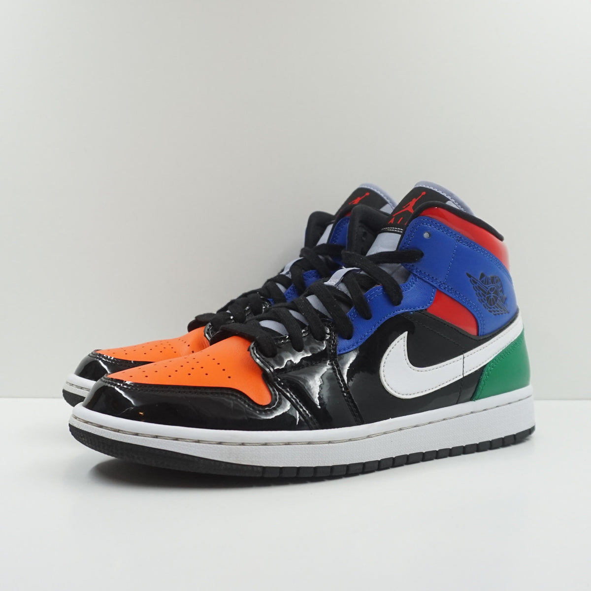 Jordan 1 Mid Multi Patent (W)