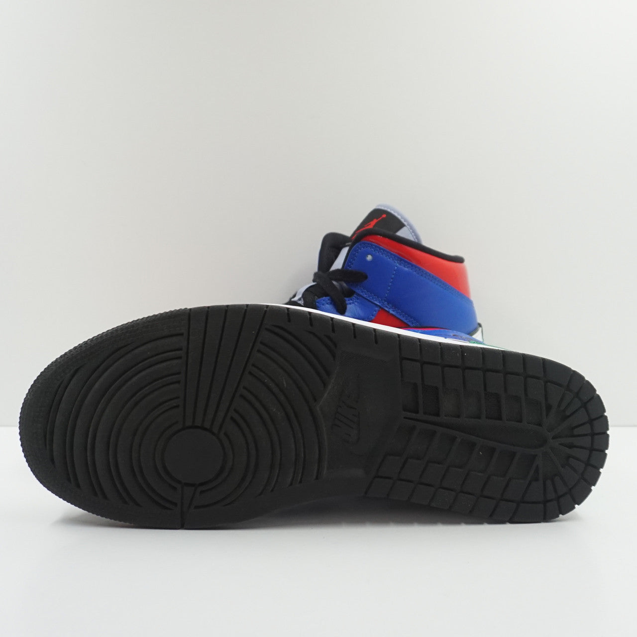 Jordan 1 Mid Multi Patent (W)