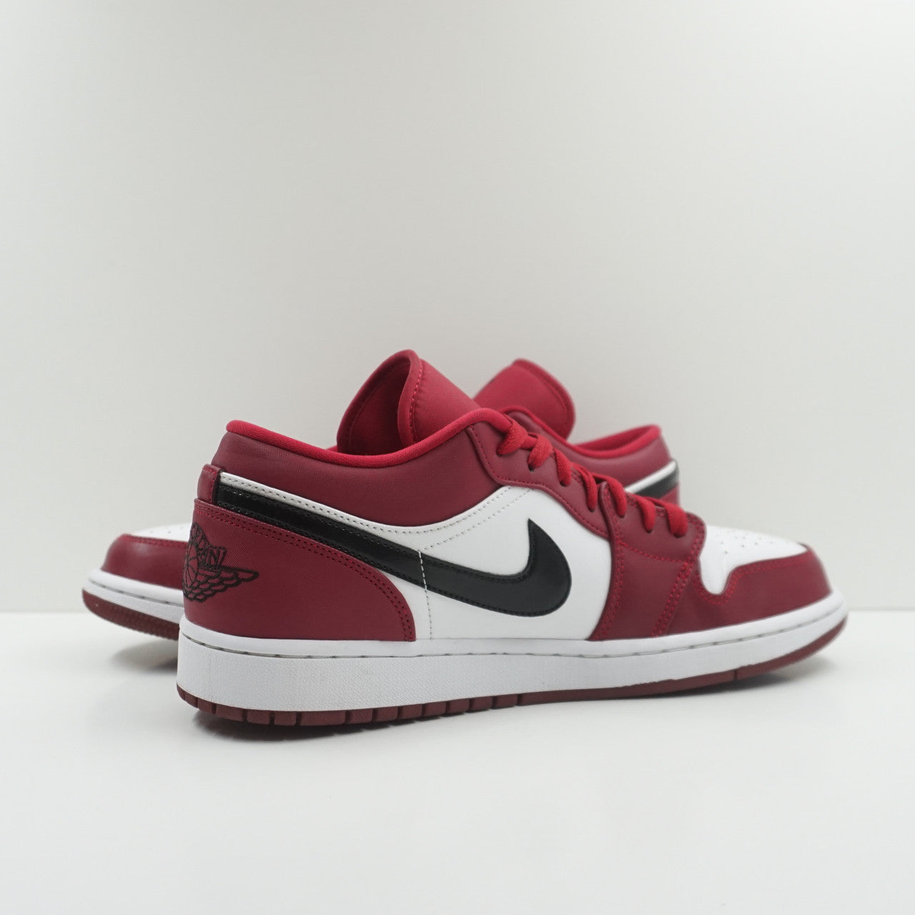 Jordan 1 Low Noble Red