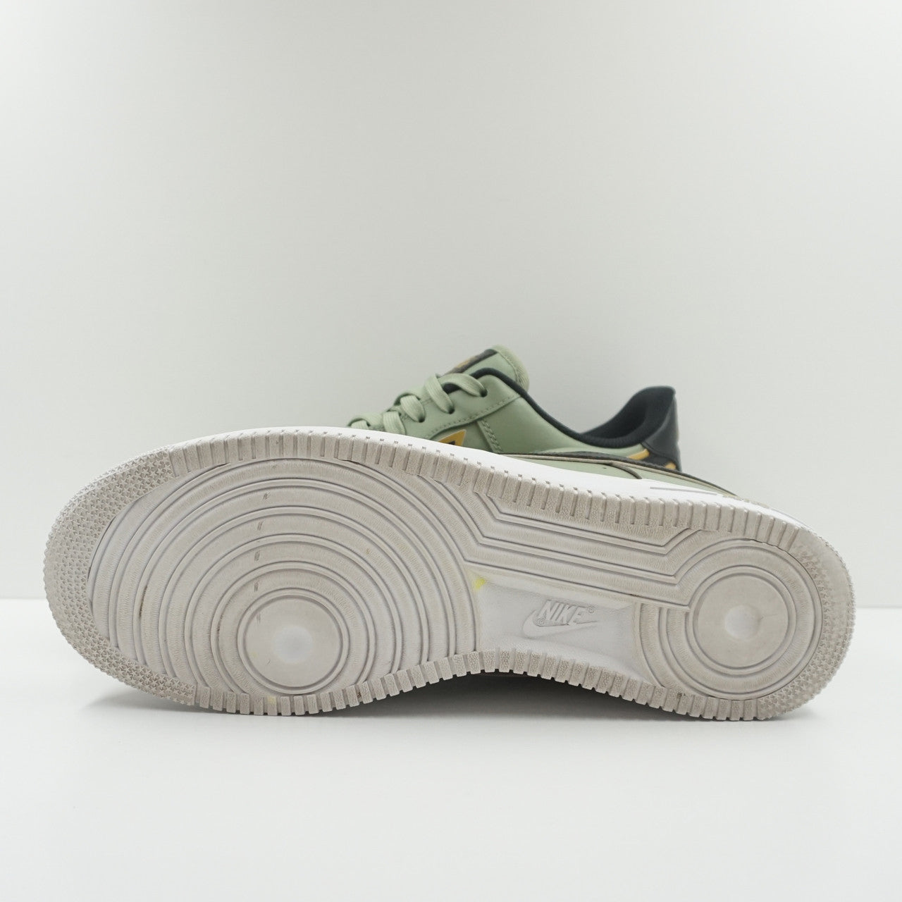 Nike Air Force 1 Low '07 LV8 Double Swoosh Olive Gold Black