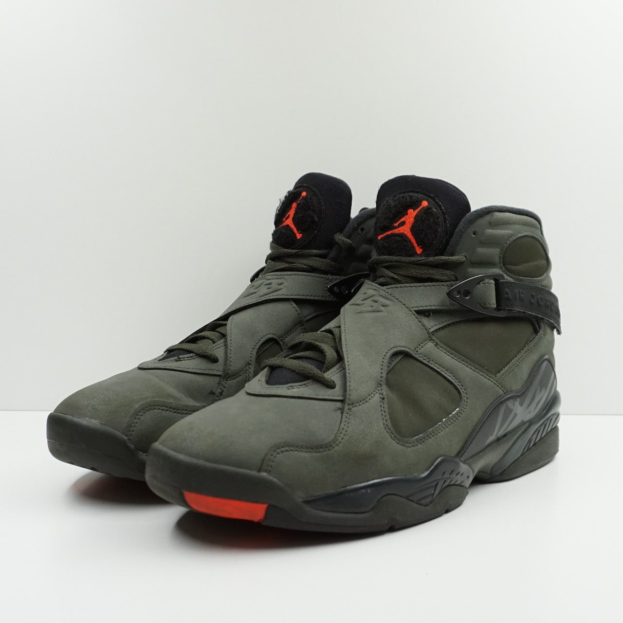 Jordan 8 Retro Take Flight Undefeated