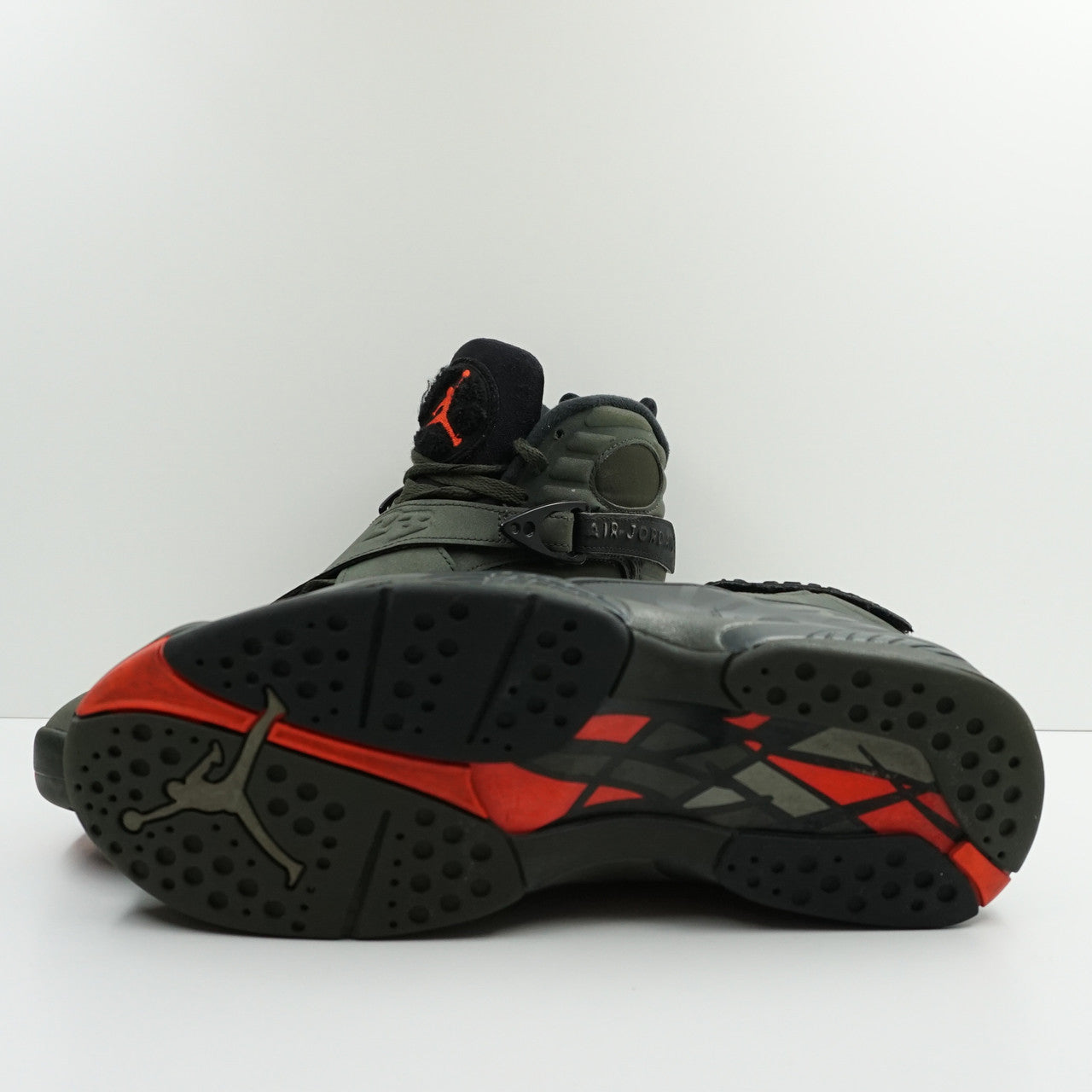Jordan 8 Retro Take Flight Undefeated