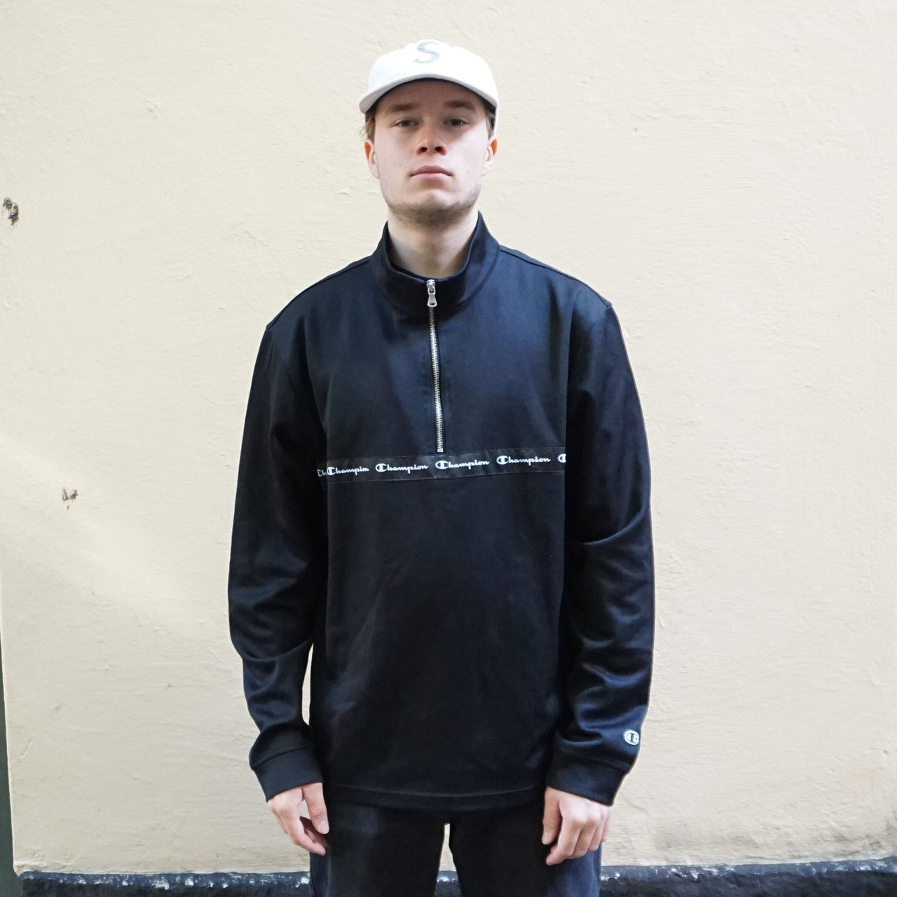 Champion Turtleneck Half Zip Sweatshirt