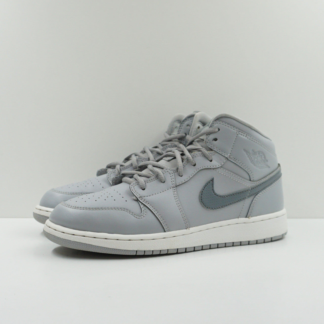 Jordan 1 retro mid wolf grey cool clearance grey