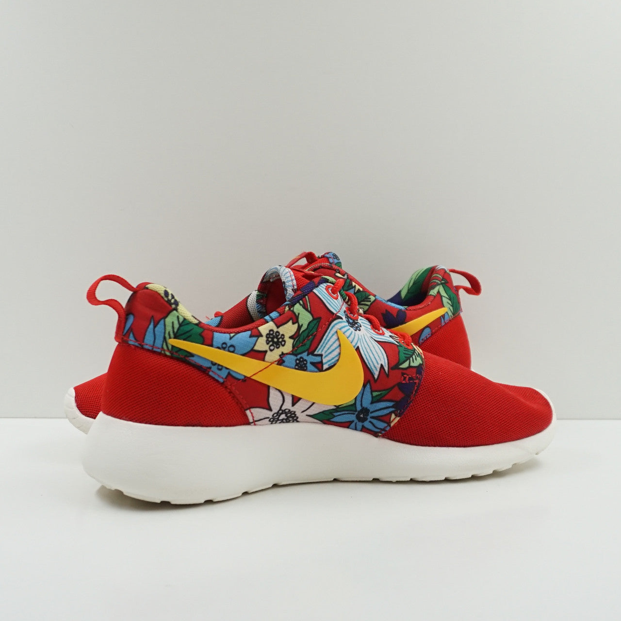 Nike Roshe Run Red Floral Aloha (W)