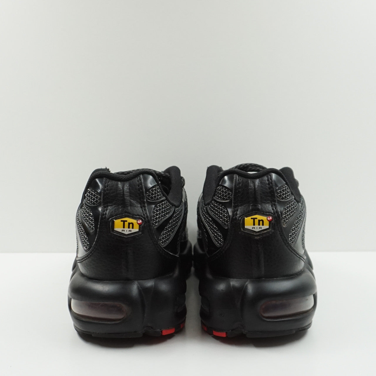 Nike Air Max Plus Metal Mesh Black Red