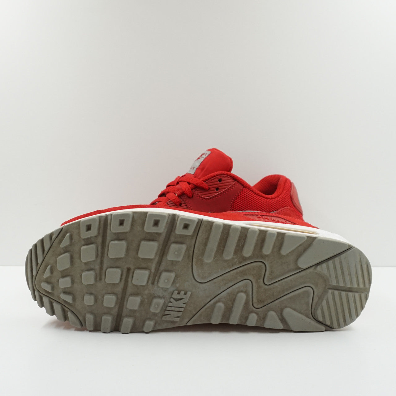 Nike Air Max 90 Essential Gym Red