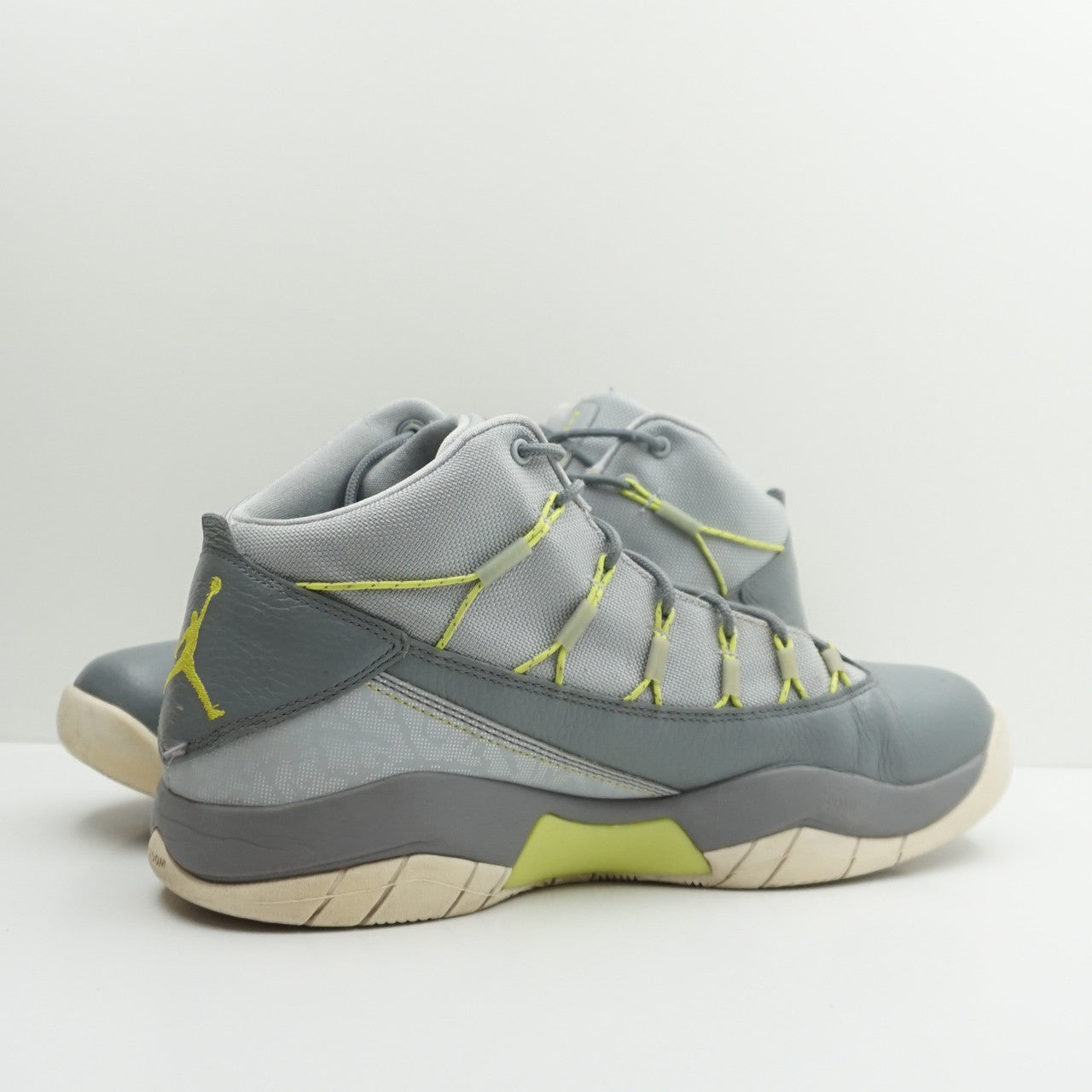 Jordan Prime Flight Wolf Grey