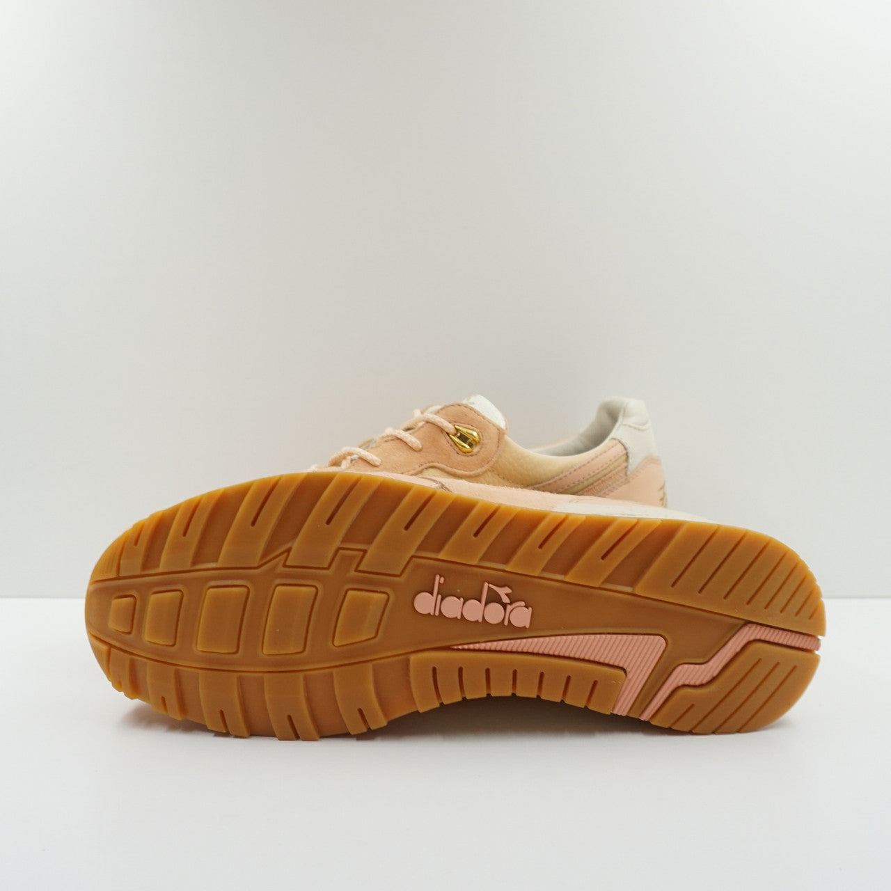 Diadora N.9000 Feature Strawberry