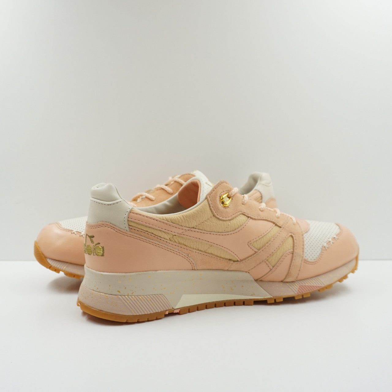 Diadora N.9000 Feature Strawberry