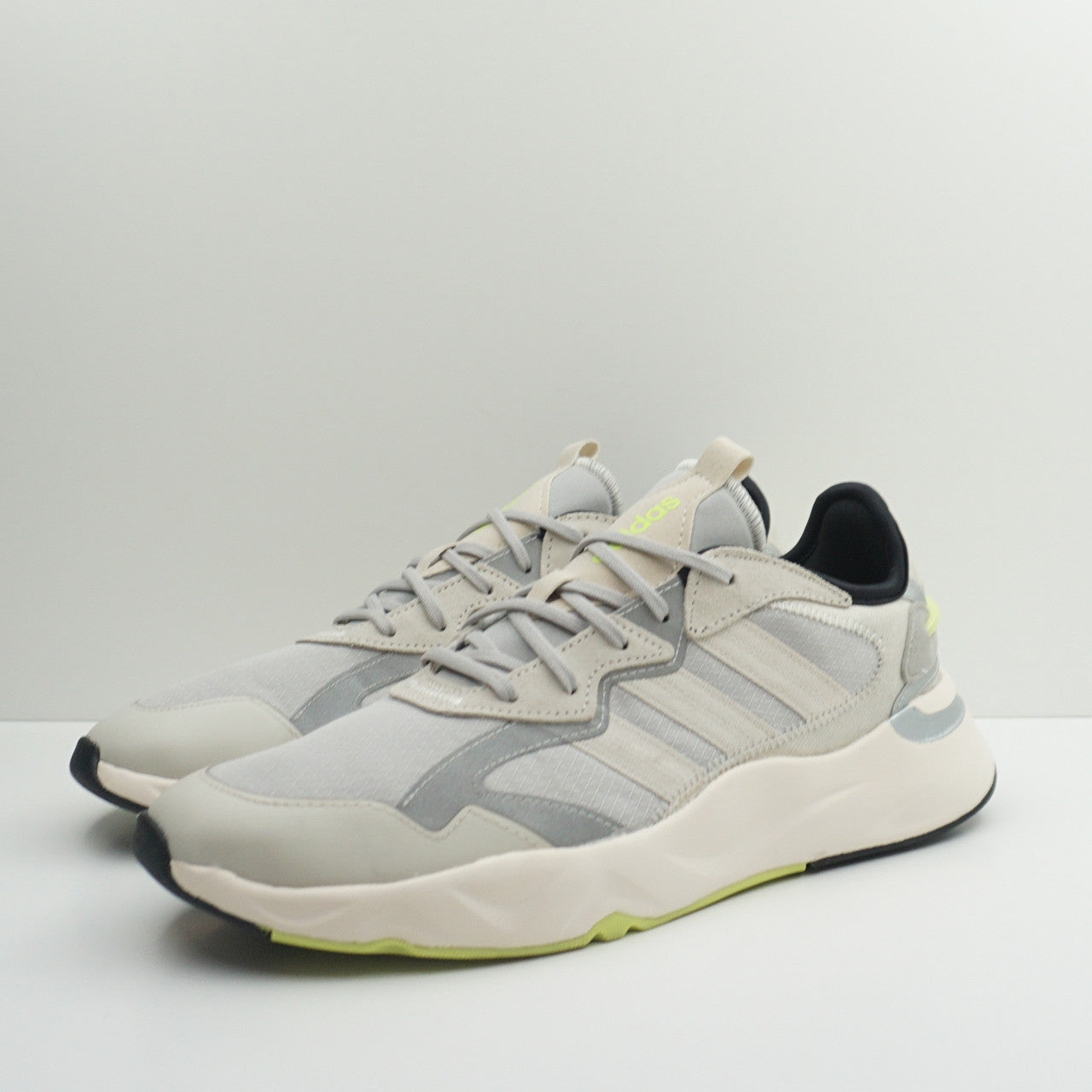 Adidas Futureflow Grey/Beige