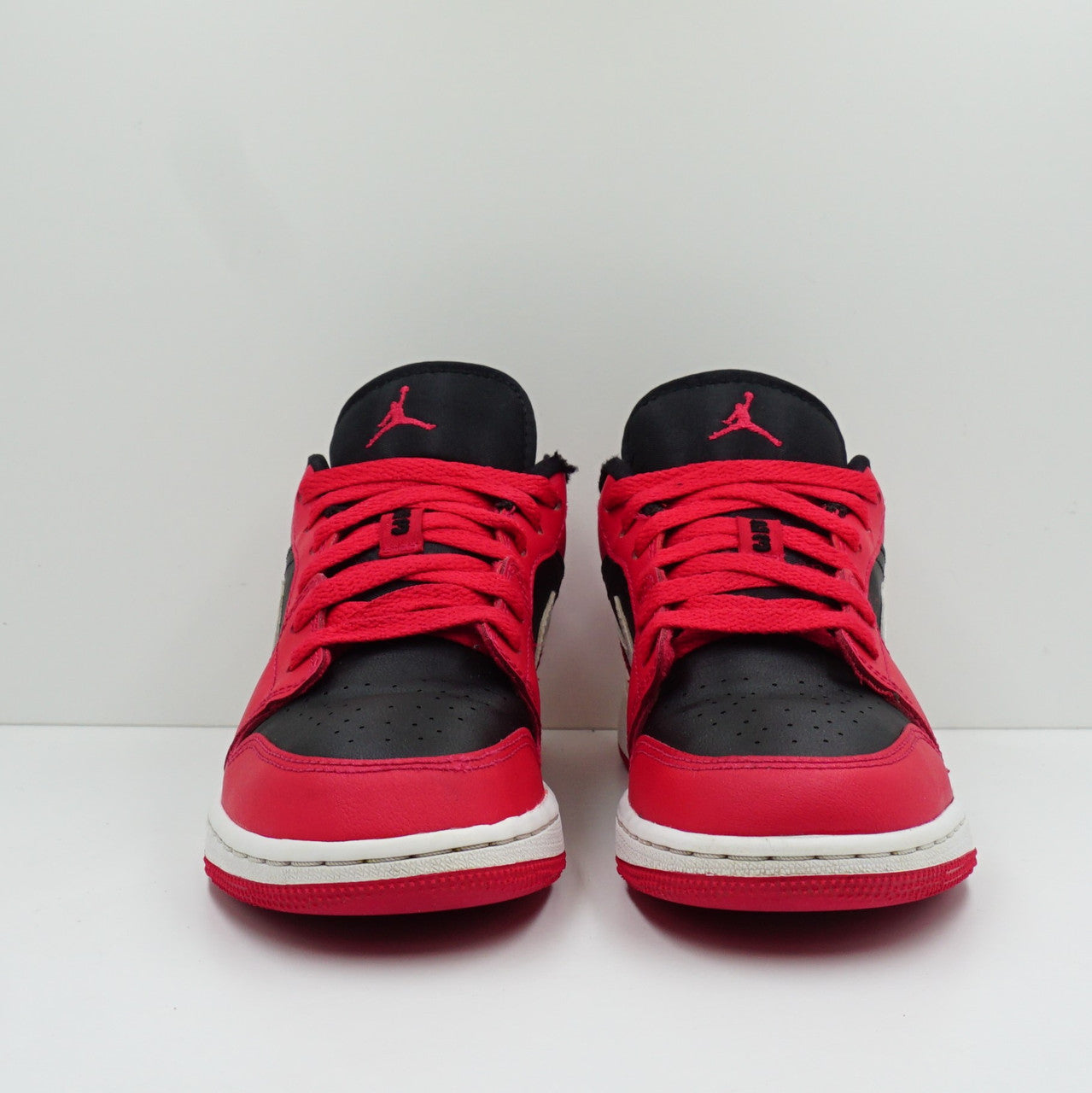 Jordan 1 Low Black Very Berry (GS)