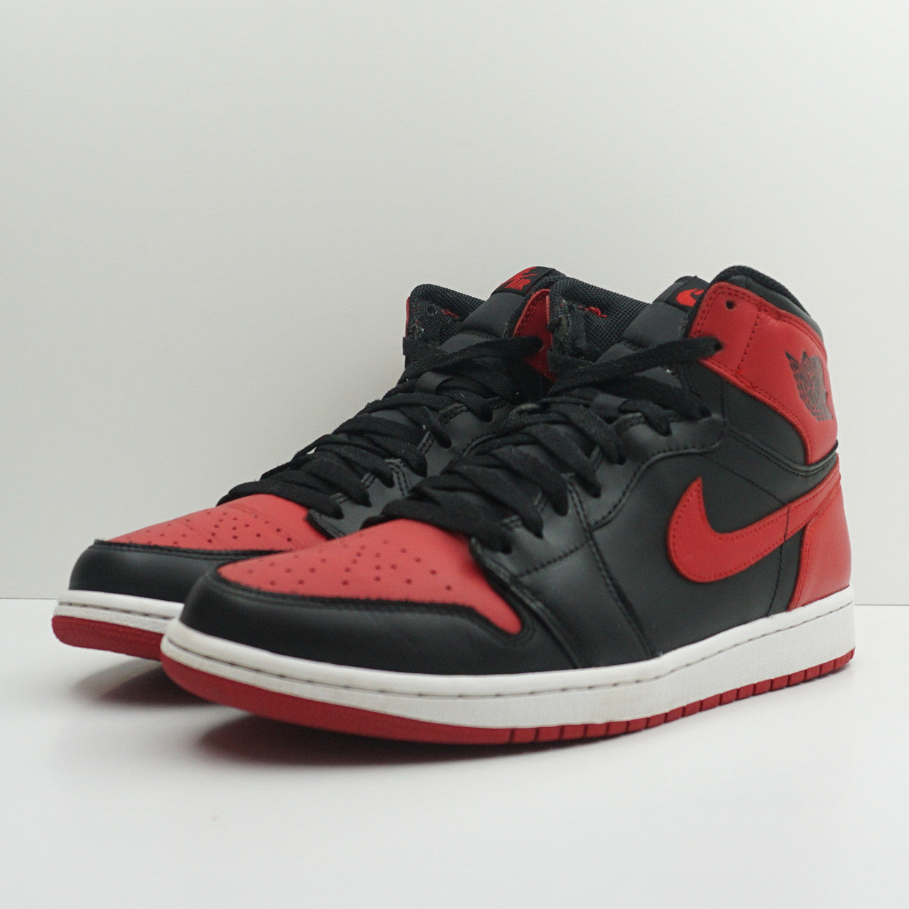 Jordan 1 Retro Bred (2013)