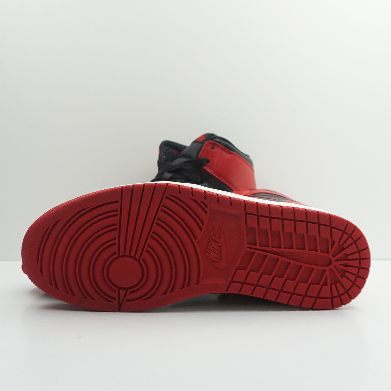 Jordan 1 Retro Bred (2013)