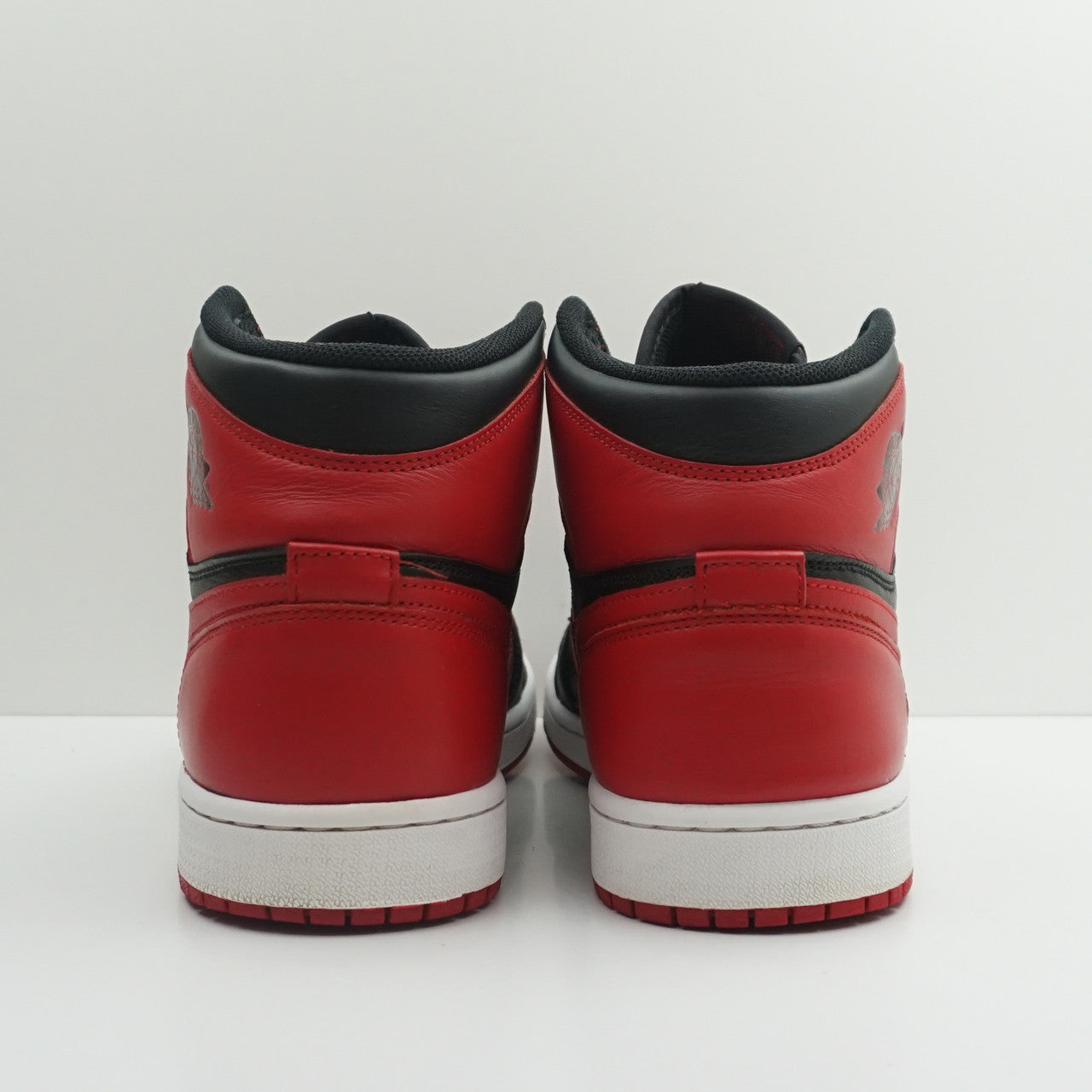 Jordan 1 Retro Bred (2013)