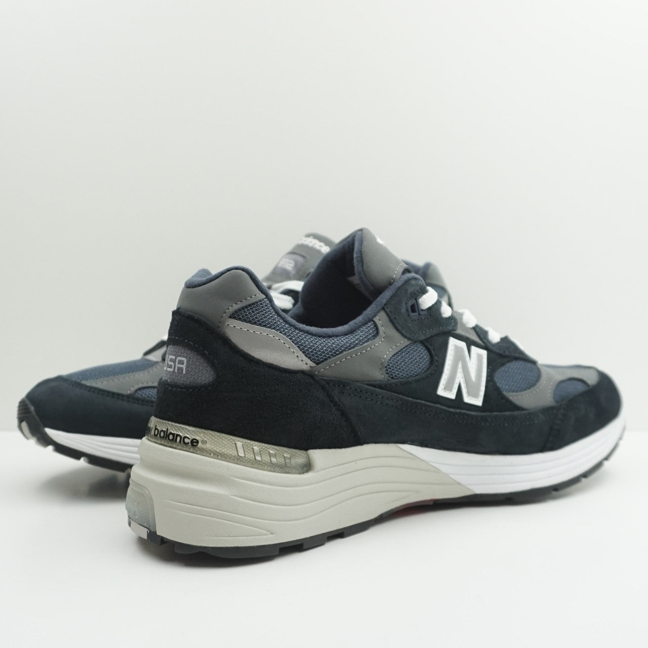New Balance 992 Navy Grey