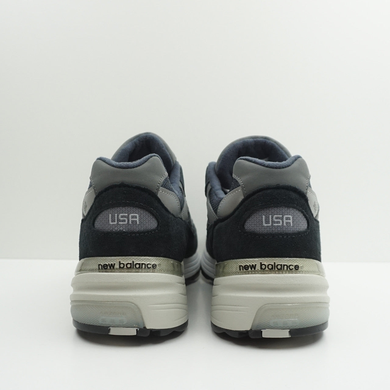 New Balance 992 Navy Grey