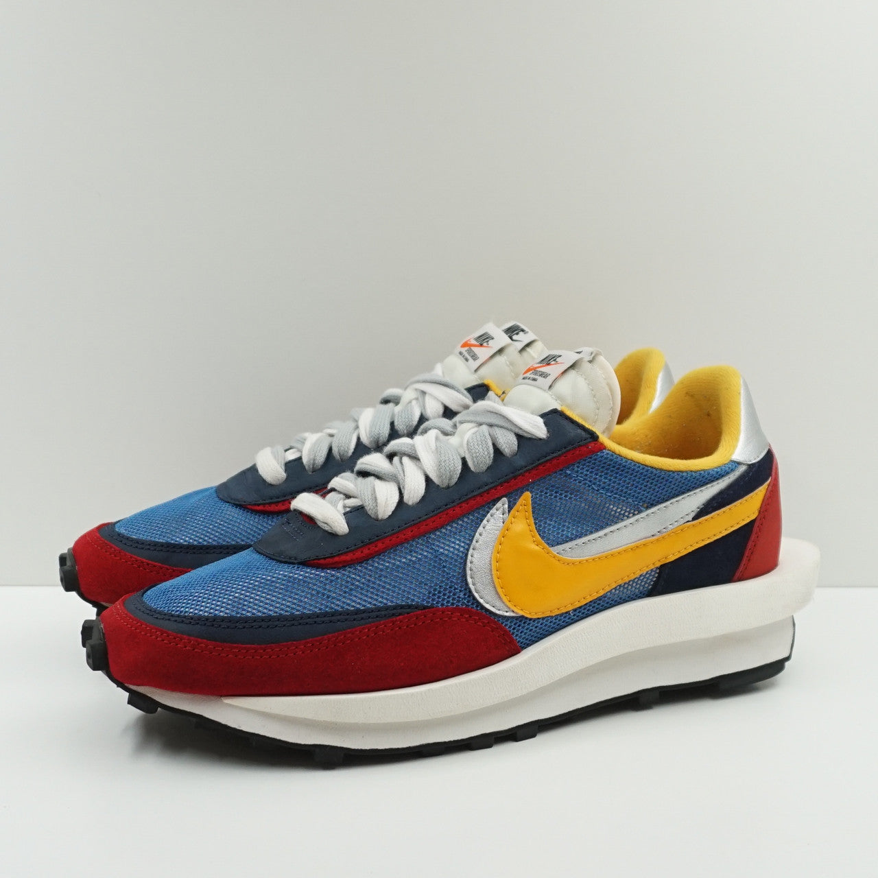 Nike waffle hotsell varsity blue