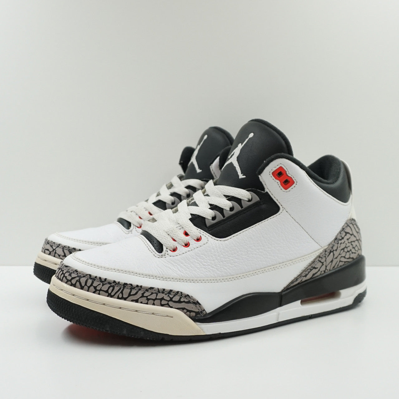 Jordan 3 hotsell retro infrared 23